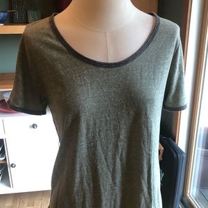 LuLaRoe Classic T